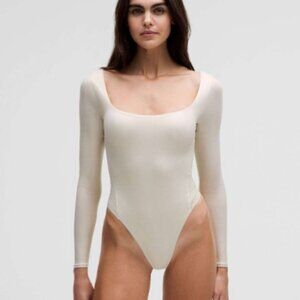 NWOT - Lululemon Wundermost Ultra-Soft Nulu Square-Neck Long-Sleeve Bodysuit